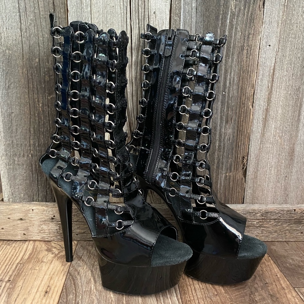 Ellie Shoes - Davida Caged Bootie - Sz 9